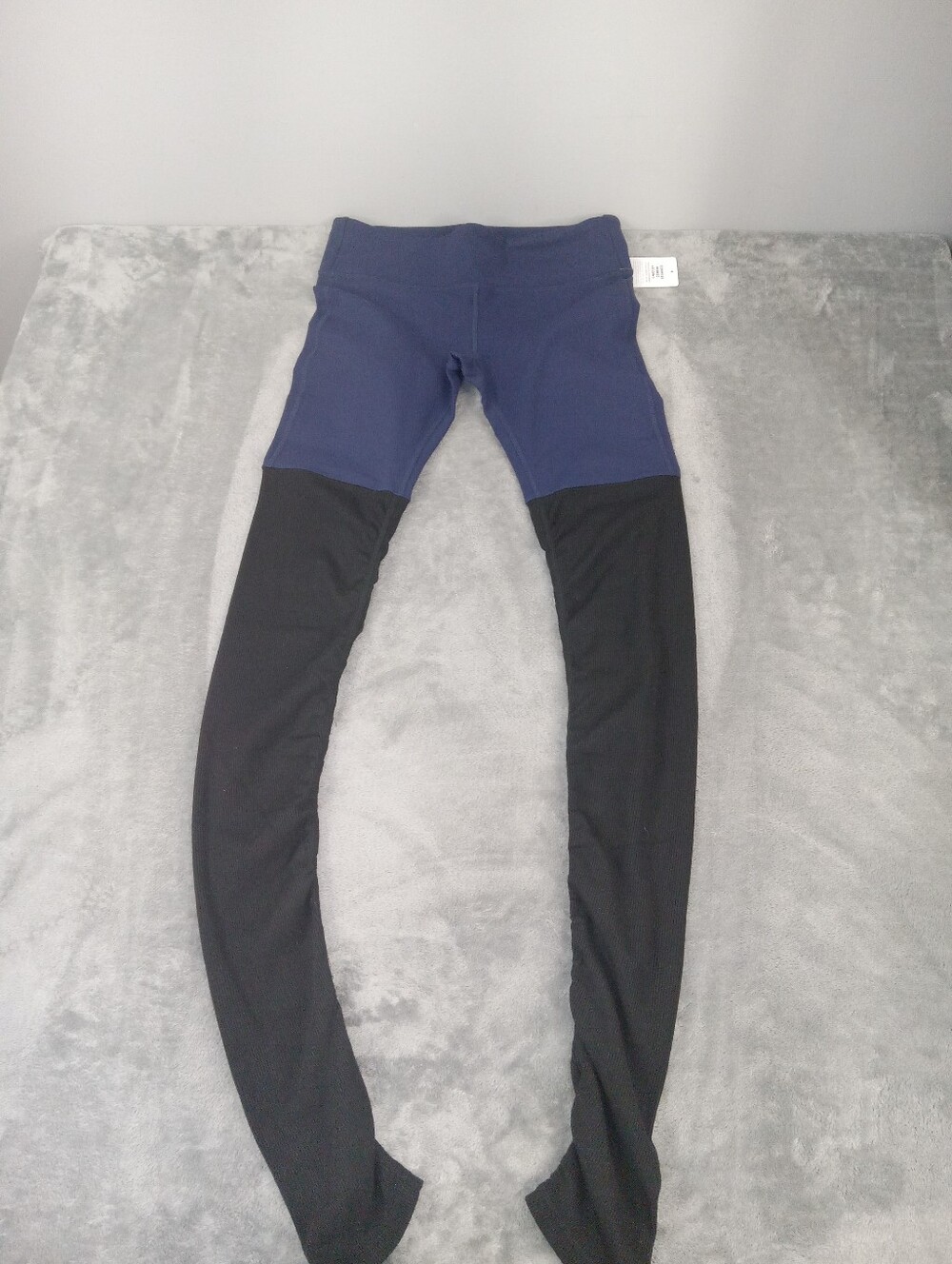 Alo Yoga Goddess Ribbed Legging Scrunched Blue & Black Yoga Pants Women Size:L - Picture 2 of 9
